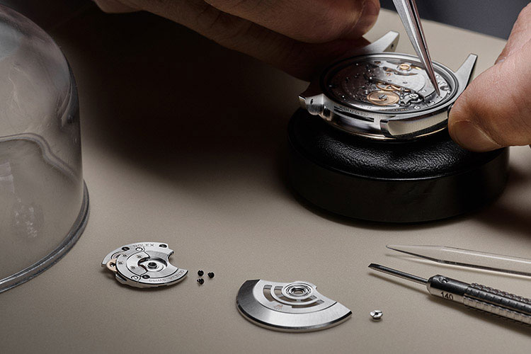 CONTACT Bachendorfs Jewelers